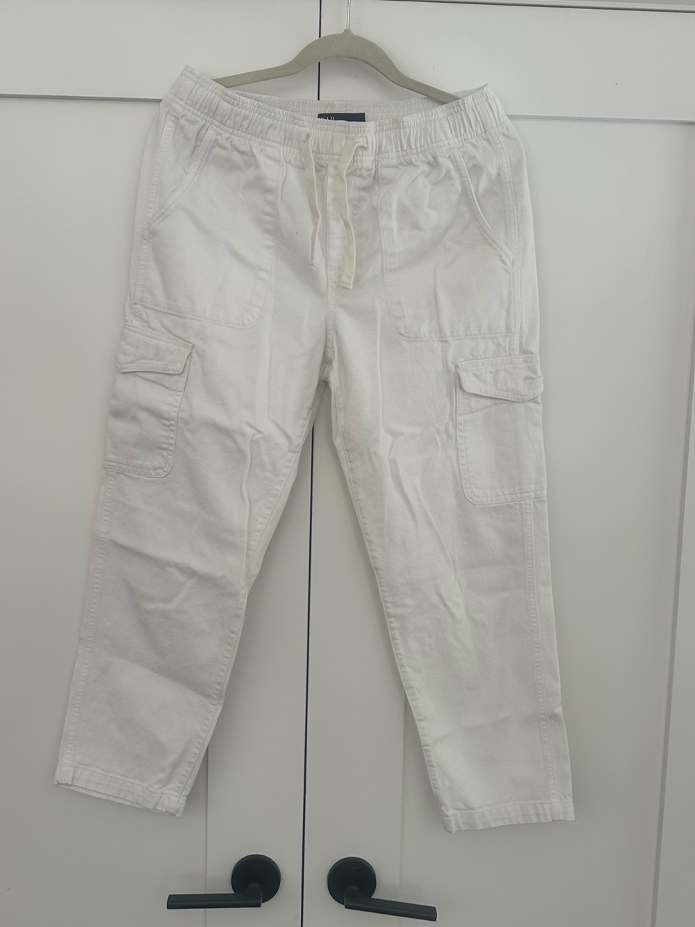 GAP White Cargo Pants